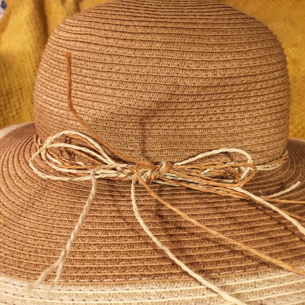 Floppy woven hat